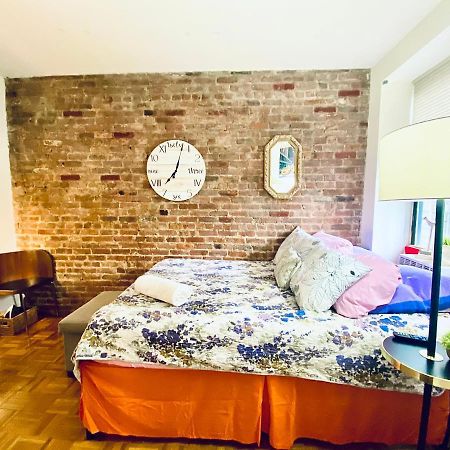 Times Square Manhattan - Private Room In 2 Bedroom Apartment 뉴욕 외부 사진
