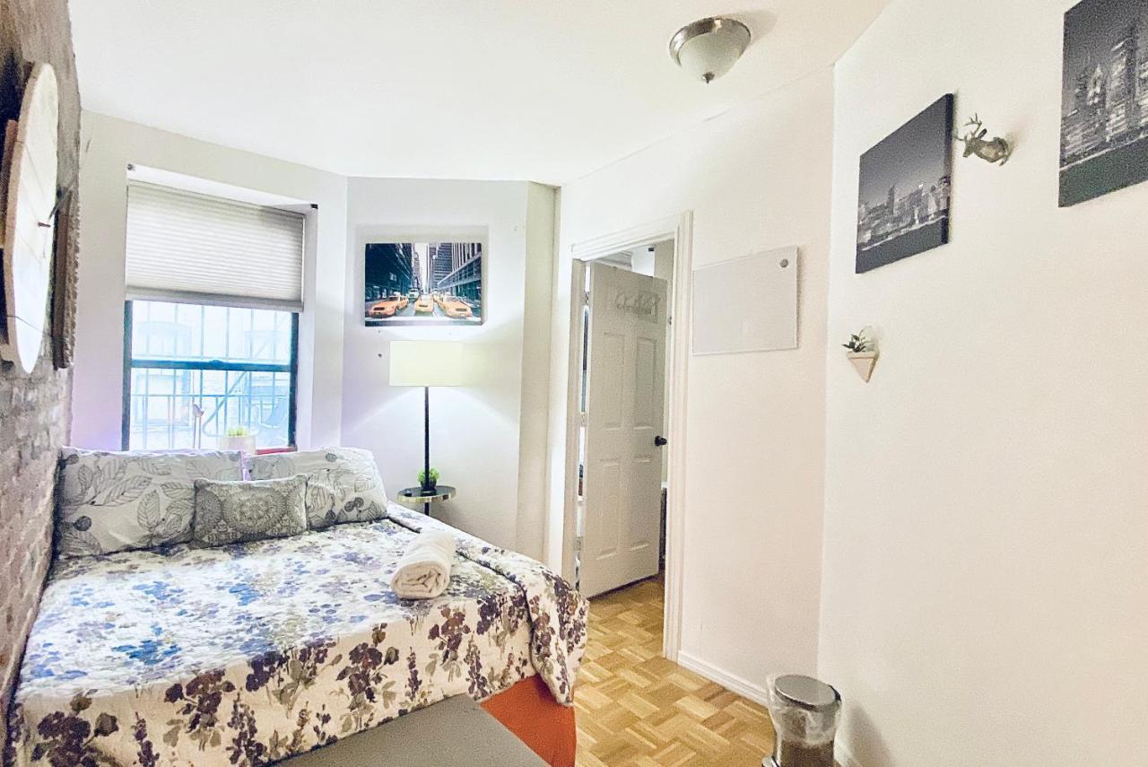 Times Square Manhattan - Private Room In 2 Bedroom Apartment 뉴욕 외부 사진